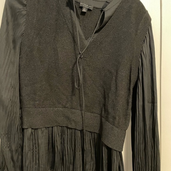 Current Air Black Long-Sleeve Sweater - Picture 1 of 3